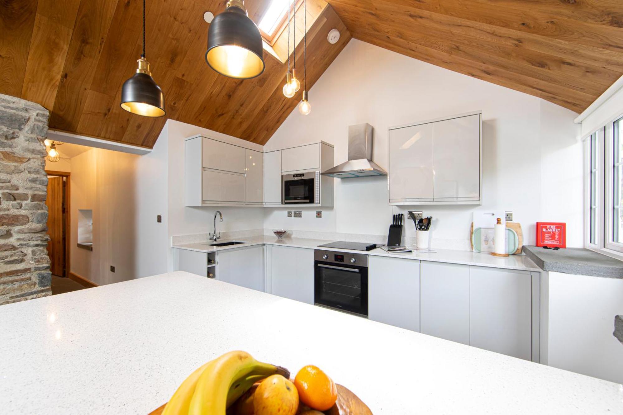 Swansea Valley Holiday Cottages Cilybebyll Kültér fotó