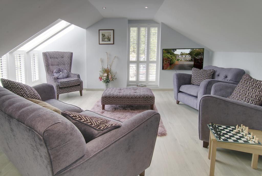 Swansea Valley Holiday Cottages Cilybebyll Kültér fotó